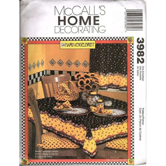 Mary Engelbreit McCalls 3982 Kitchen Accessories Vintage Uncut Sewing Pattern - Picture 1 of 2